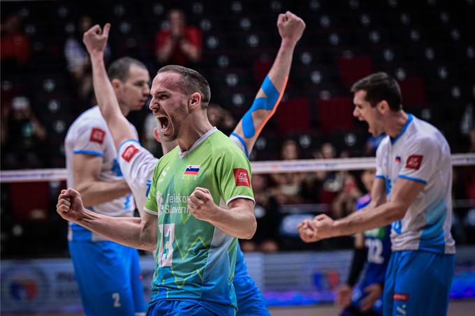 Slovence v petek ob 9. uri čaka tekam s svetovnimi in evropskimi prvaki. | Foto: Volleyballworld