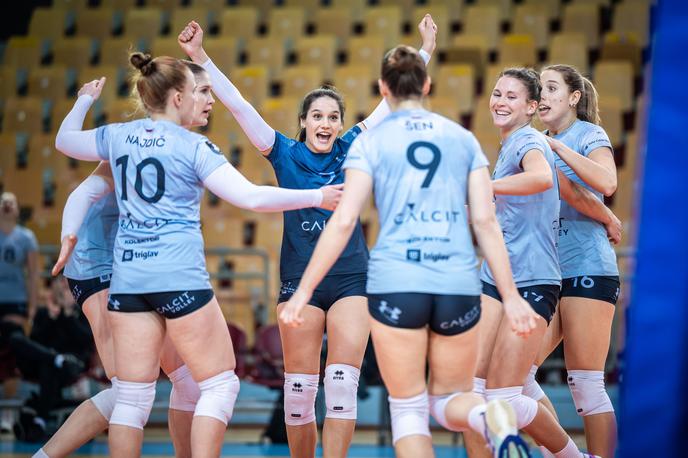 Calcit Volley | Odbojkarice Calcita Volleyja so prišle do zmage na derbiju. | Foto Jure Banfi