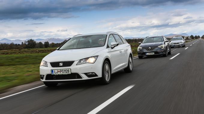 Prvi trije. Seat leon ST se je na vrh zavihtel brez zmage v posamezni ocenjevalni kategoriji. Upravičeno je premagal oba koncernska tekmeca, saj je v seštevku glasov sedmih uredništev petkrat dobil največ točk. | Foto: 