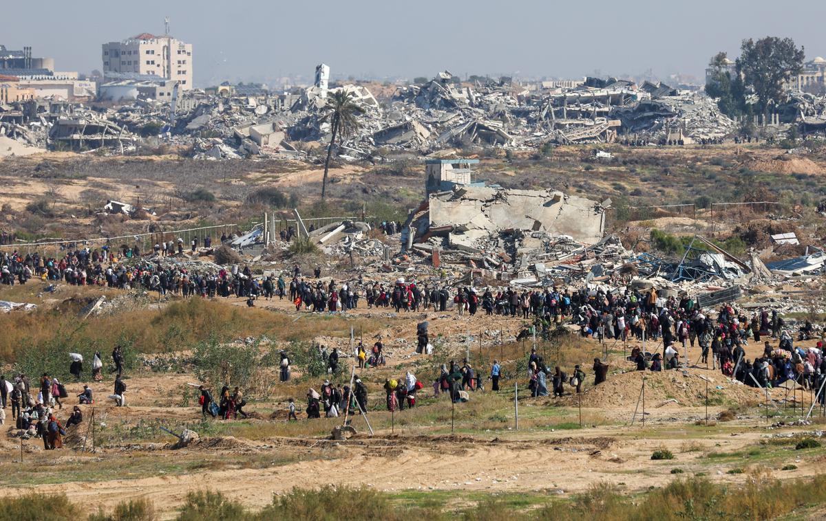 Gaza | Zunanje ministrstvo v Rijadu je danes v odzivu sporočilo, da je namen teh komentarjev odvrniti pozornost od izraelskih zločinov nad Palestinci v Gazi, vključno z etničnim čiščenjem. | Foto Reuters