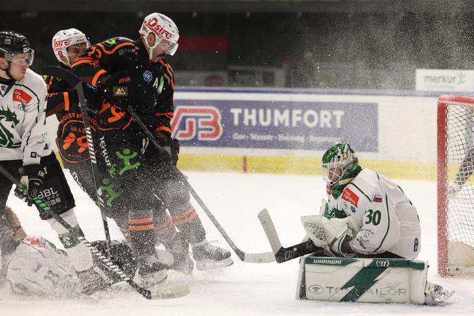 Graz 99ers : Hk Olimpija, Luka Kolin | Olimpija je z 1:3 izgubila v Gradcu, vratar zmajev Luka Kolin pa je zbral 42 obramb. | Foto Werner Krainbucher