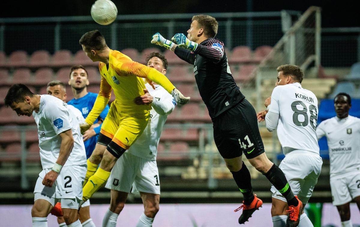 Nafta - Olimpija | Olimpija je tokrat v Prekmurju zmagala. | Foto Blaž Weindorfer/Sportida