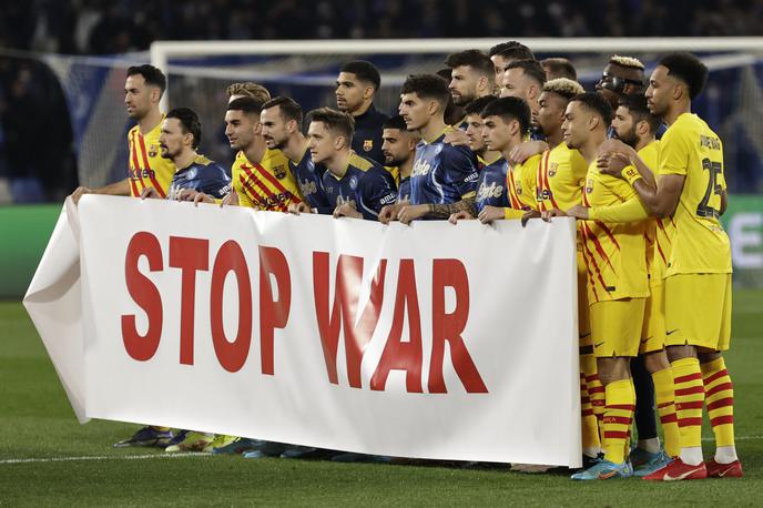 Napoli : Barcelona | Nogometaši Barcelone so v 1/16 finala izločili Napoli. | Foto Reuters