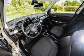 Suzuki swift in suzuki ignis 4x4