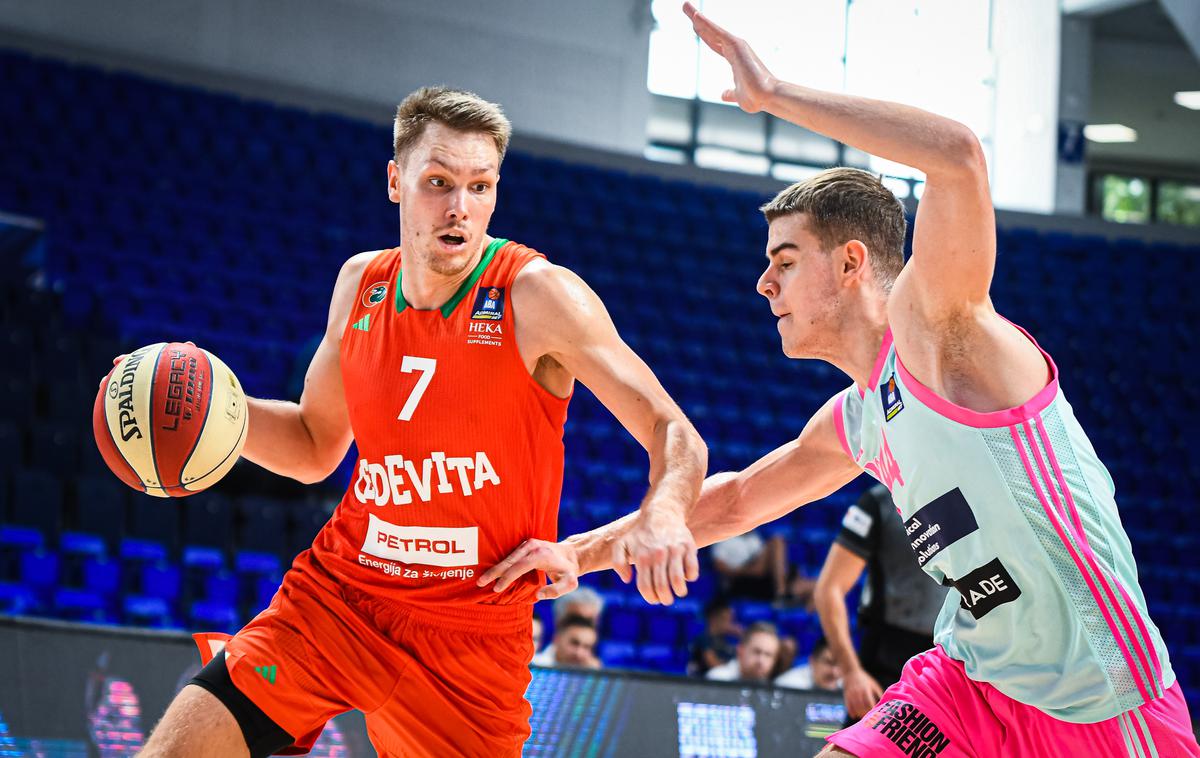 Cedevita Olimpija : Mega Gregor Glas | Cedevita Olimpija je klonila še drugič zapored. | Foto Dragana Stjepanović/ABA