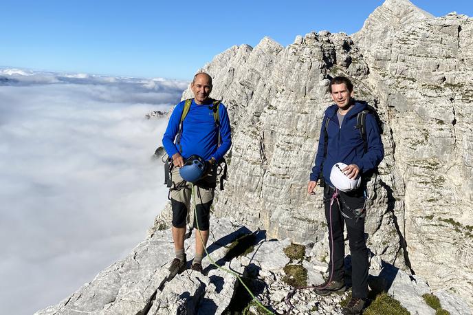 Janez Janša in Sebastian Kurz | Predsednik vlade Janez Janša in avstrijski kancler Sebastian Kurz sta na Triglavski severni steni preplezala slovensko smer. | Foto Dragan Tatic/BKA