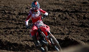 Tim Gajser sezono odprl z zmago!