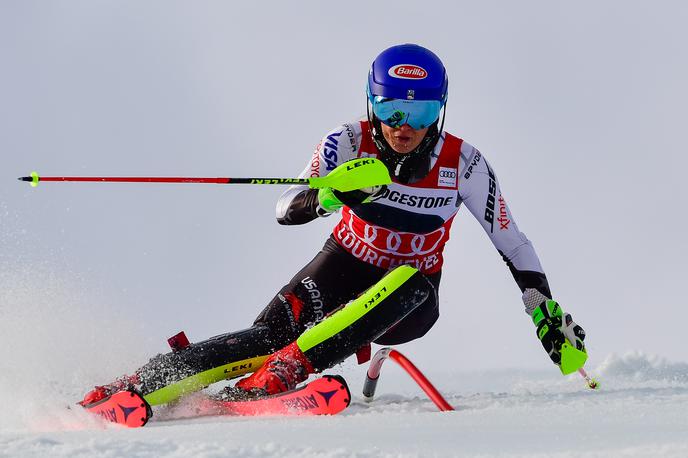 Mikaela Shiffrin | Mikaela Shiffrin slavi novo zmago. | Foto Getty Images