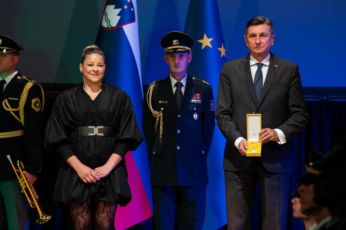 Trstenjak odlikovanje Pahor | Tina Trstenjak je prejela zlati red za zasluge. | Foto Rok Rakun/Judo zveza