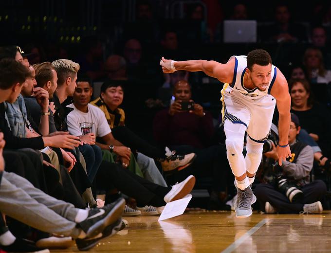 Se bo Stephen Curry, ki si je pred kratkim poškodoval gleženj, vrnil že nocoj? | Foto: Getty Images