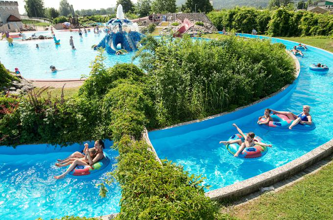 Slovenske terme in zdravilišča imajo obilo zunanjih in notranjih vodnih površin z raznovrstnimi vodnimi atrakcijami, ki naredijo počitnice nepozabne v vseh letnih časih. | Foto: Tent Film | Foto: 