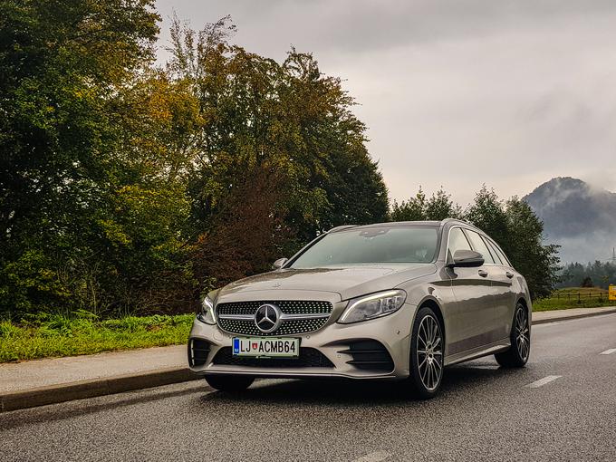 Mercedes-benz razred C | Foto: Gašper Pirman