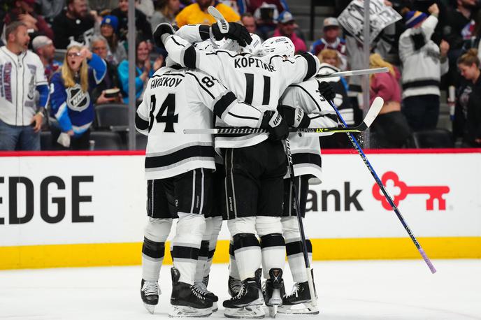 Anže Kopitar Los Angeles Kings | Anže Kopitar in soigralci Los Angeles Kings so vknjižili peto zaporedno zmago, s katero ostajajo na drugem mestu zahodne konference. | Foto Guliverimage