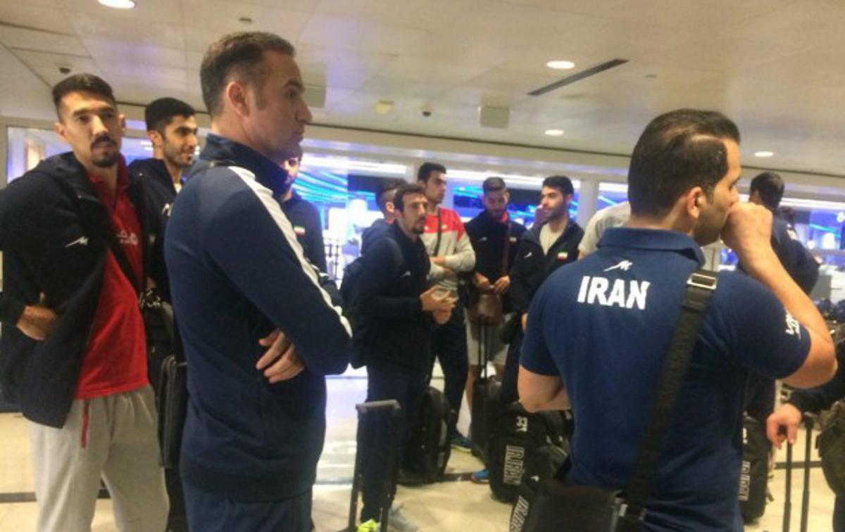 Iran odbojka | Iranski odbojkarji so ob prihodu v ZDA naleteli na neprijetno presenečenje. | Foto tarafdari.com