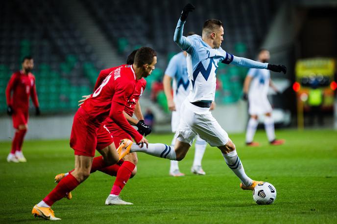 Josip Iličić | Josip Iličić je po skoraj letu dni spet zaigral za slovensko izbrano vrsto. Igral je do 66. minute. | Foto Grega Valančič / Sportida