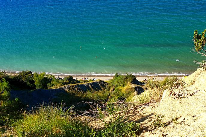 Belvedere plaža Izola obala morje | Foto Metka Prezelj