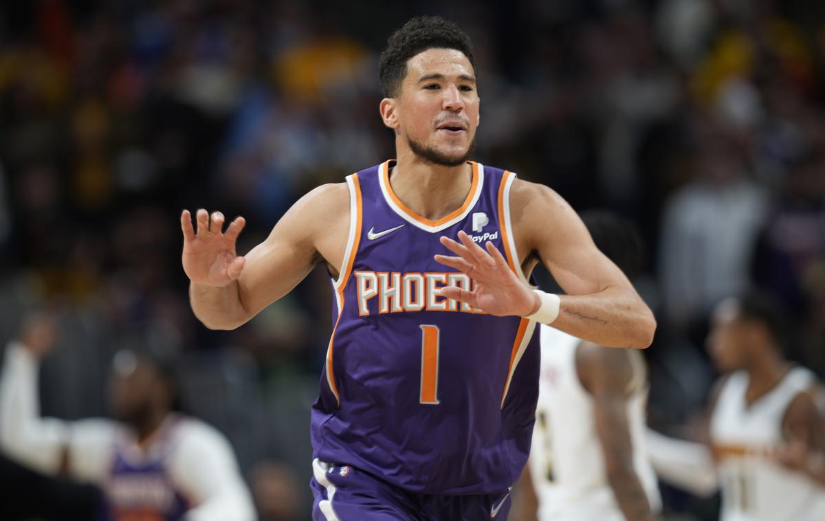 Devin Booker | Denver in Phoenix sta se ponoči srečala tretjič v tej sezoni. Košarkarji Phoenixa so bili boljši s 140:130. | Foto Guliverimage