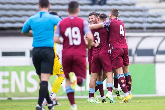 NK Triglav Kranj | Kranjčani so v zadnjem krogu jesenskega dela na domači zelenici po preobratu ugnali Beltince. | Foto Nik Moder/Sportida