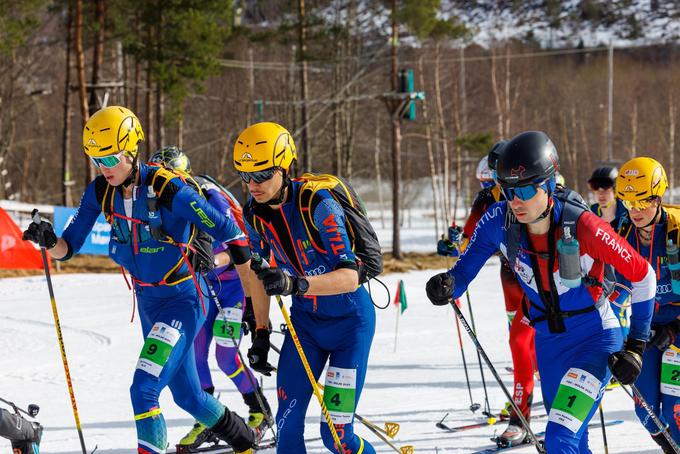 Mladinec Maj Pritržnik (prvi z leve) je odličnemu petemu mestu v vzponu na Norveškem dodal še deseto mesto posamično. | Foto: ISMF