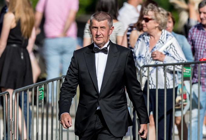 Po nekaterih očitkih je Babiš v času komunizma sodeloval tudi s češko komunistično tajno službo in celo z zloglasno sovjetsko tajno službo KGB, kar sam zanika. A očitki o komunistični preteklosti, kot kaže, nimajo več velikega vpliva na odločitve čeških volivcev. | Foto: Getty Images