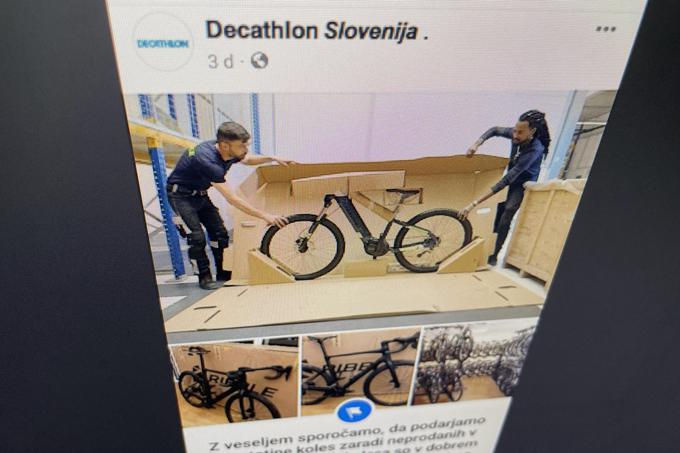 Goljufi ime in grafično podobo za svoje lažne nagradne igre v zadnjem času še posebej radi kradejo trgovcu s športno opremo Decathlon Slovenija. Trenutno je na Facebooku aktivnih kar šest lažnih profilov z imenom Decathlon Slovenija, ki promovirajo oziroma so v preteklosti iskali žrtve za tovrstne prevare. | Foto: Matic Tomšič