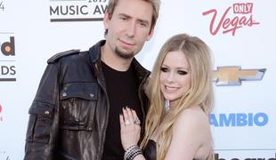 Konec tudi med Avril Lavigne in pevcem Nickelback