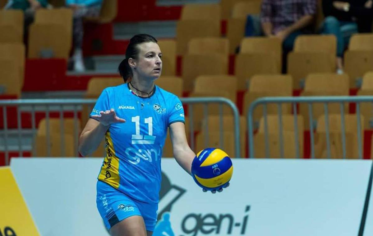 Tina Lipicer Samec GEN-I Volley | Odbojkarice Gen-I Volleyja so v manjši krizi. Izgubile so še tretjič zapored (v vseh tekmovanjih). | Foto Odbojkarski klub Nova Gorica