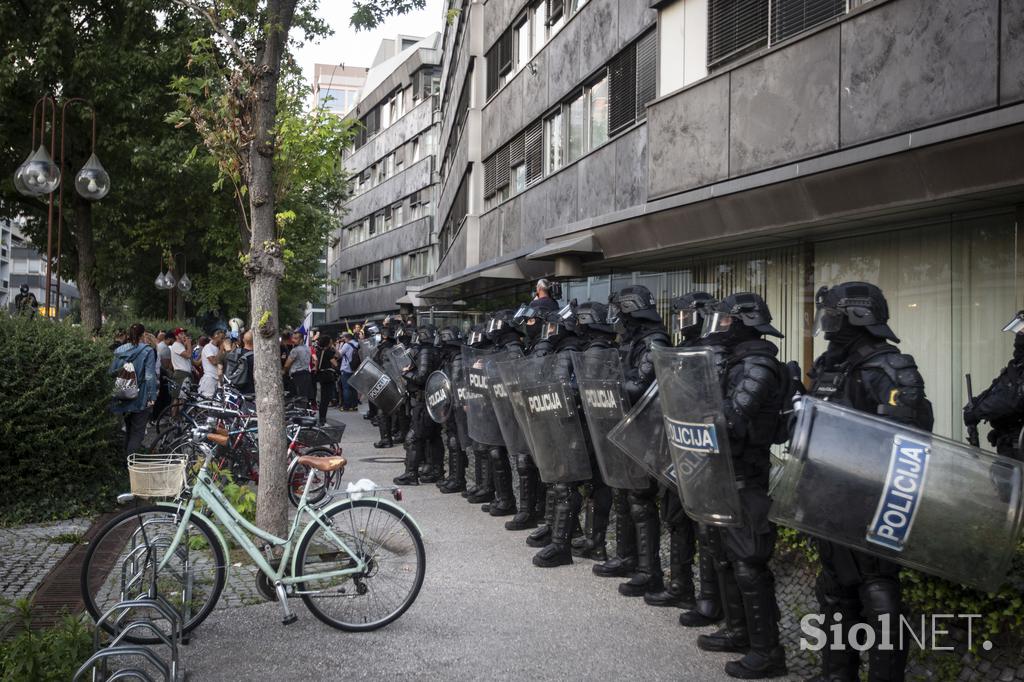 Protest nasprotnikov pogojev PCT v Ljubljani dne 29.9.2021