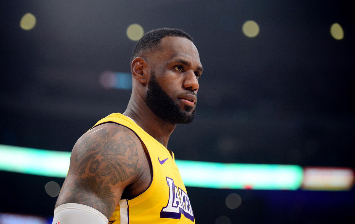 LeBron James | LeBron James se je poškodoval na mestnem derbiju proti Clippers. | Foto Reuters