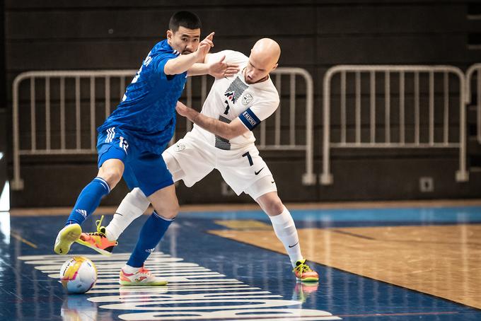 slovenska futsal reprezentanca : Kazashtan | Foto: Blaž Weindorfer/Sportida