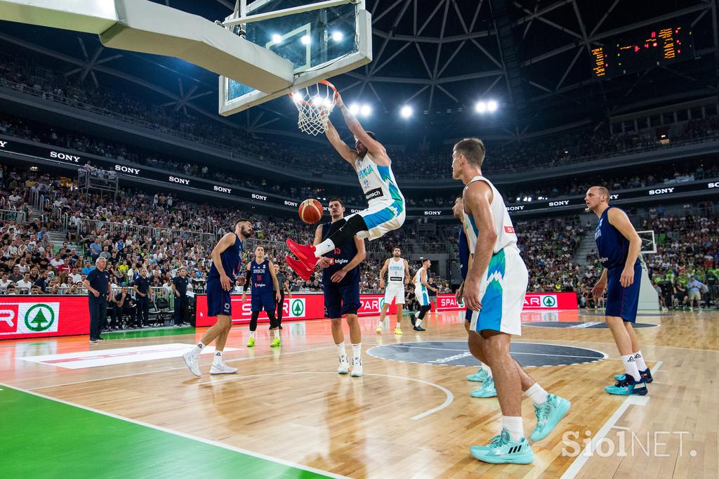 Slovenija Srbija prijateljska tekma  Luka Dončić