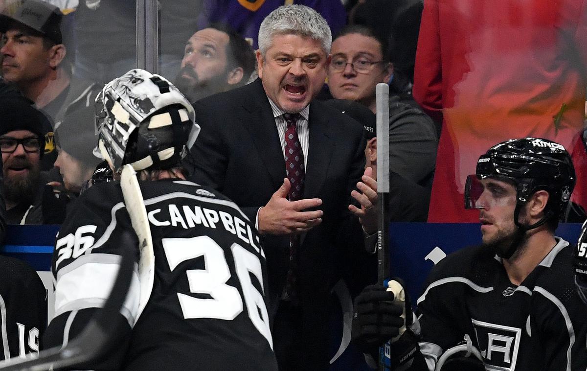 Los Angeles Kings Carolina Hurricanes Todd McLellan | Hokejisti Los Angeles Kings so po kazenskih strelih izgubili s Coloradom. | Foto Getty Images