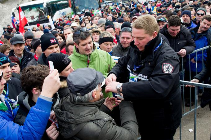 Planica varnost | Foto: Vid Ponikvar