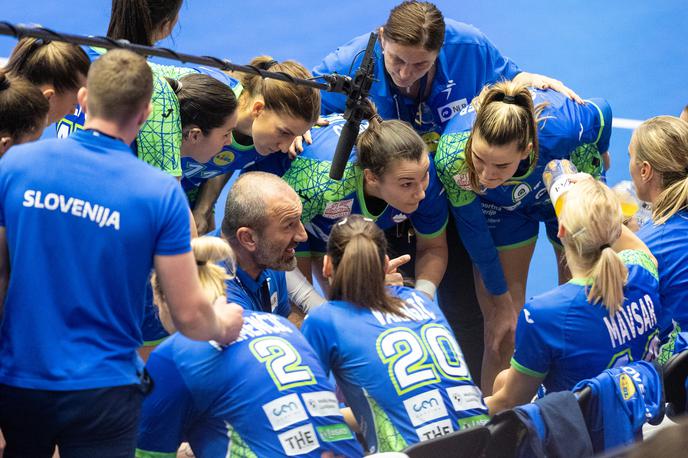 slovenska ženska rokometna reprezentanca |  Zadnja tekma ne bo nepomembna. | Foto IHF/Kolektiff Images