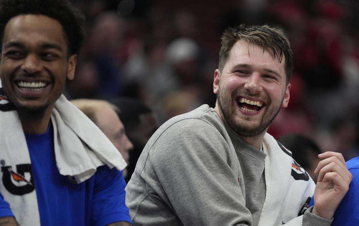 Luka Dončić | Luka Dončić je imel v nedeljo velik razlog za nasmeh. | Foto Guliverimage