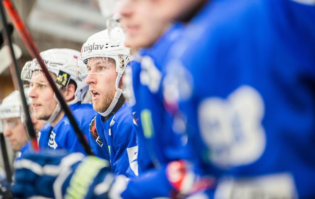 slovenska hokejska reprezentanca Madžarska Bled Robert Sabolič | Po pisanju švedskih medijev se Malmö Redhawks zanima za Roberta Saboliča, ki je še brez kluba in si želi vrnitve v ligo KHL. | Foto Peter Podobnik/Sportida