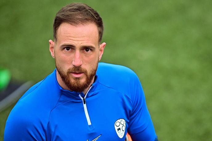 Jan Oblak | Jan Oblak lahko danes uresniči otroške sanje in končno občuti, kako je nastopiti na velikem tekmovanju v dresu reprezentance. | Foto www.alesfevzer.com