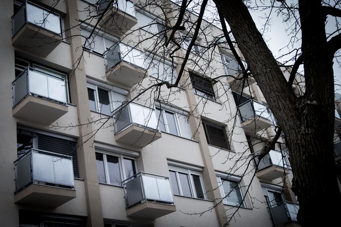 Naj blok 2017 Smoletova | Cene nepremičnin v Ljubljani že nekaj let rastejo, a naj bi zdaj dosegle zgornjo mejo. | Foto Ana Kovač