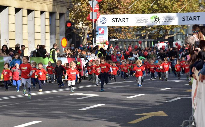 ... spet drugi so se na nekajstometrsko progo pognali kot pravi tekmovalci. | Foto: Bobo