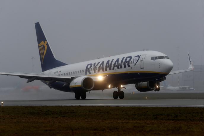 Ryanair | Ryanair bi stavko nezadovoljnih pilotov na Irskem reševal s pomočjo mediatorja. | Foto Reuters