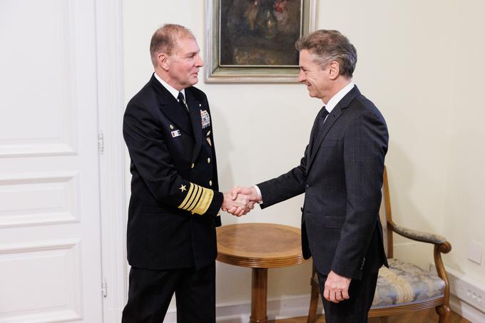 Robert Golob, Stuart Munsch | Foto: Nebojša Tejić/STA