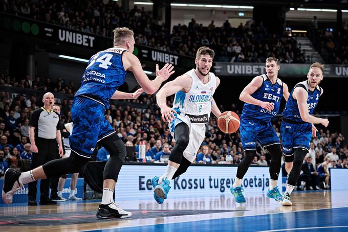 Vloga kapetana je tokrat pripadla Alekseju Nikoliću. | Foto: FIBA