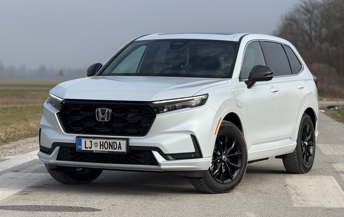 Honda C-RV PHEV | Med ponudnike priključnih hibridov se je v Evropi priključila tudi Honda s športnim terencem CR-V. | Foto Gregor Pavšič