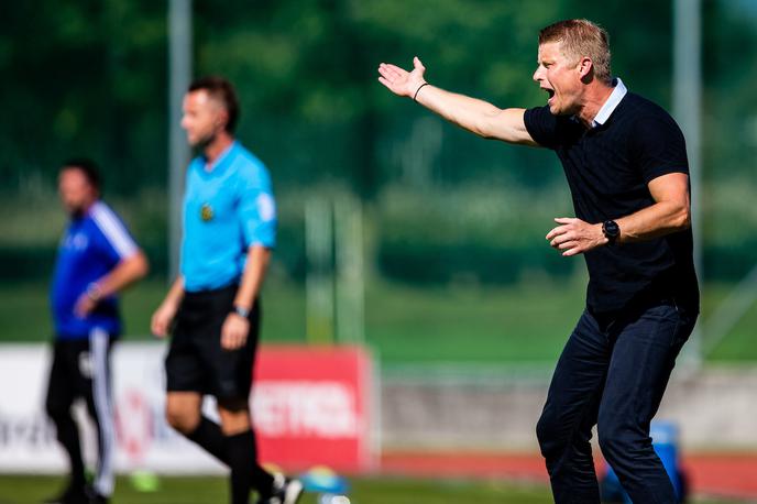 Andrej Razdrh | Andrej Razdrh, ki je v sezono 2019/20 vstopil kot trener Tabora, ni več strateg Domžal. | Foto Grega Valančič/Sportida