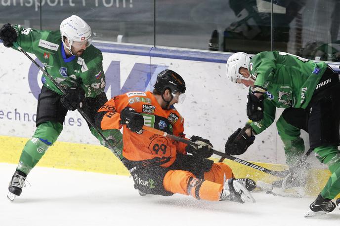 Graz 99ers HK Olimpija | Olimpija se je po dveh tednih vrnila na led in izgubila. | Foto Werner Krainbucher