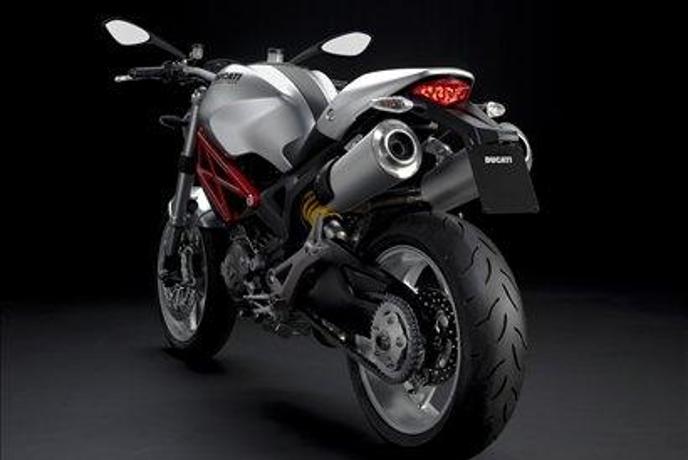 Ducati monster 1100 (S)