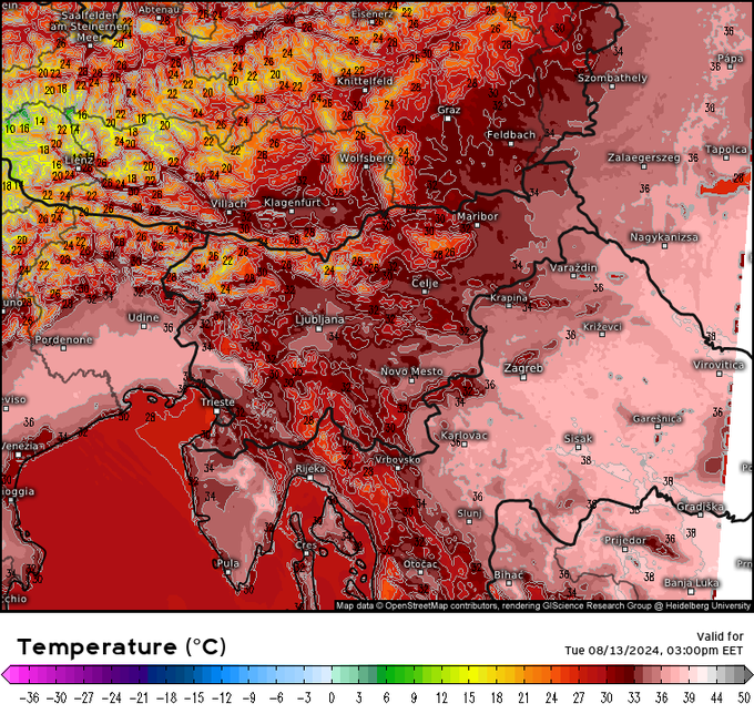 Karta prikazuje predvidene temperature za torek ob 15. uri. Če natančno pogledamo barvno skalo, lahko razberemo, da bodo temperature v severni polovici države večinoma nižje kot v južni.  | Foto: meteologix