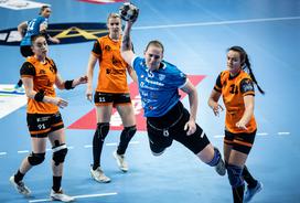 EHF liga prvakinj: Krim Mercator - Banik Most