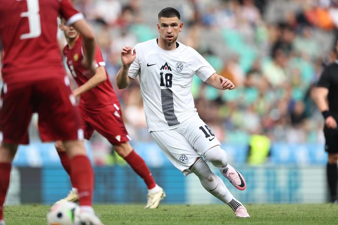 Slovenija : Armenija slovenska nogometna reprezentanca Žan Vipotnik | Žan Vipotnik se seli v Wales. | Foto www.alesfevzer.com