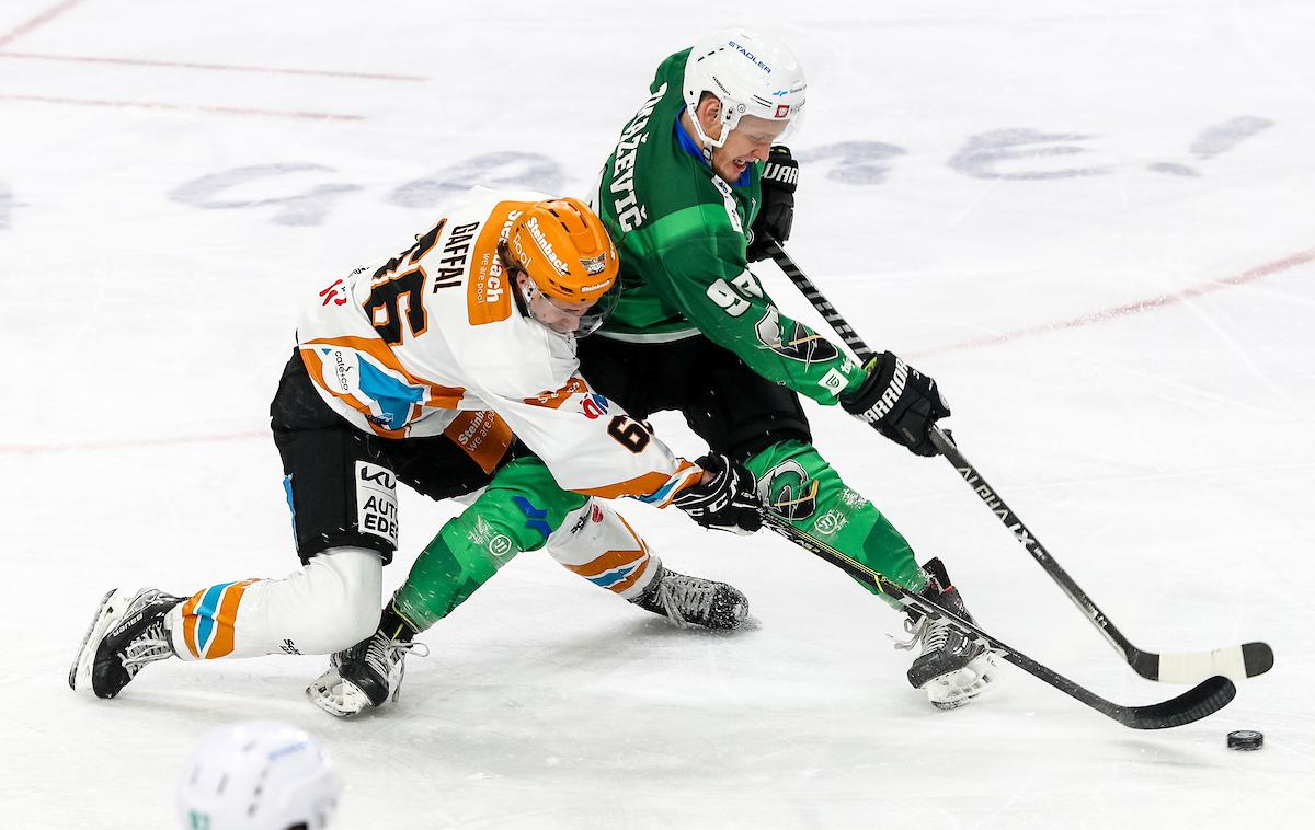 HK SŽ Olimpija - Linz (ICEHL) | Olimpija je na domačem ledu premagala Linz. | Foto HKO/Sportida